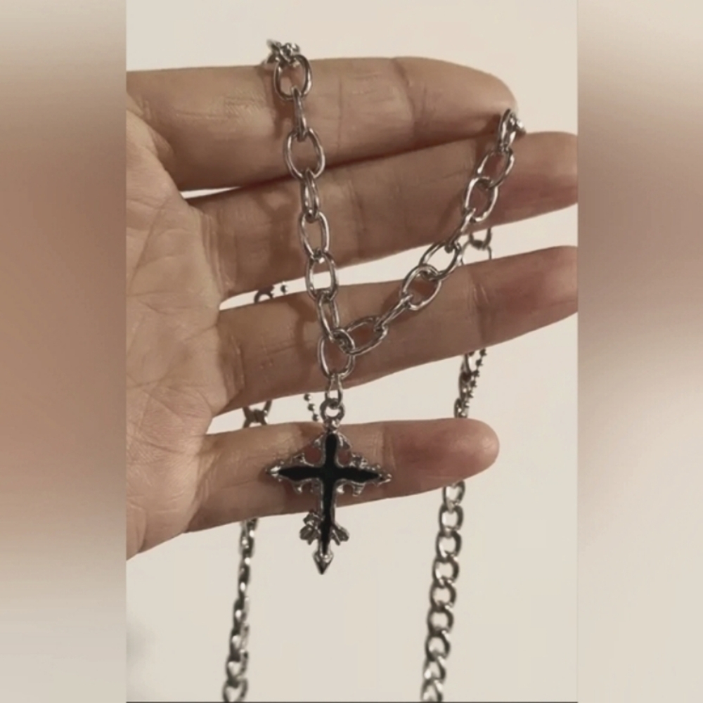 Gothic Necklace Set with Cross Pendant